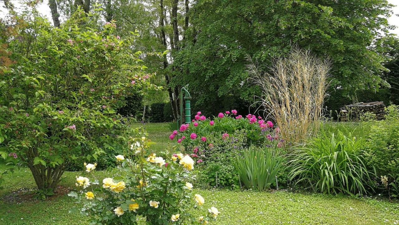 فندق Domaine Du Carouge Lirey المظهر الخارجي الصورة
