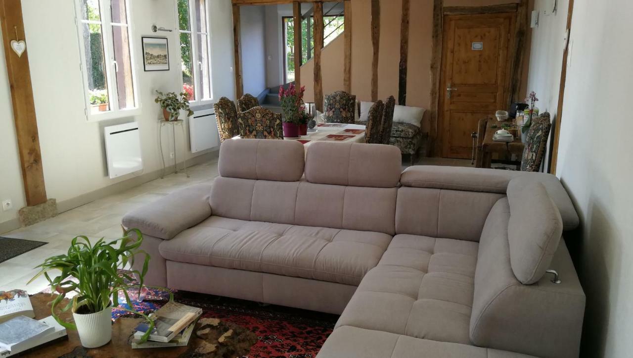 فندق Domaine Du Carouge Lirey المظهر الخارجي الصورة